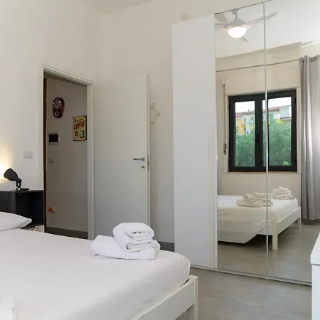 Casa Vittoria Bilocale Apartment *